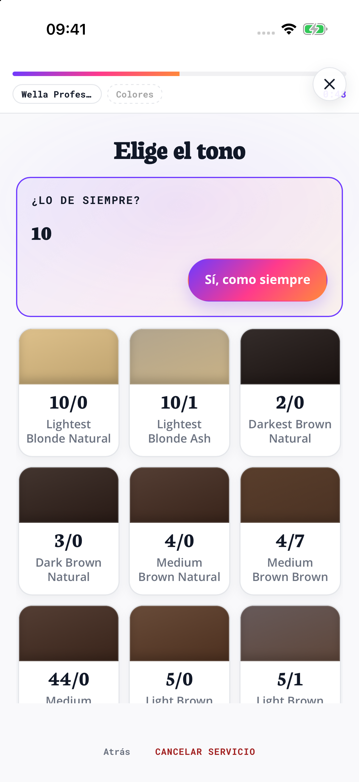 Elige tus tonos. Explora los códigos y las muestras de color del catálogo.